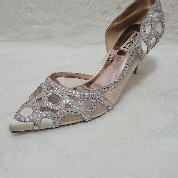 Badgley Mischka Marissa Ivory pumps size 10 - USED 1 TIME - Picture 3 of 9